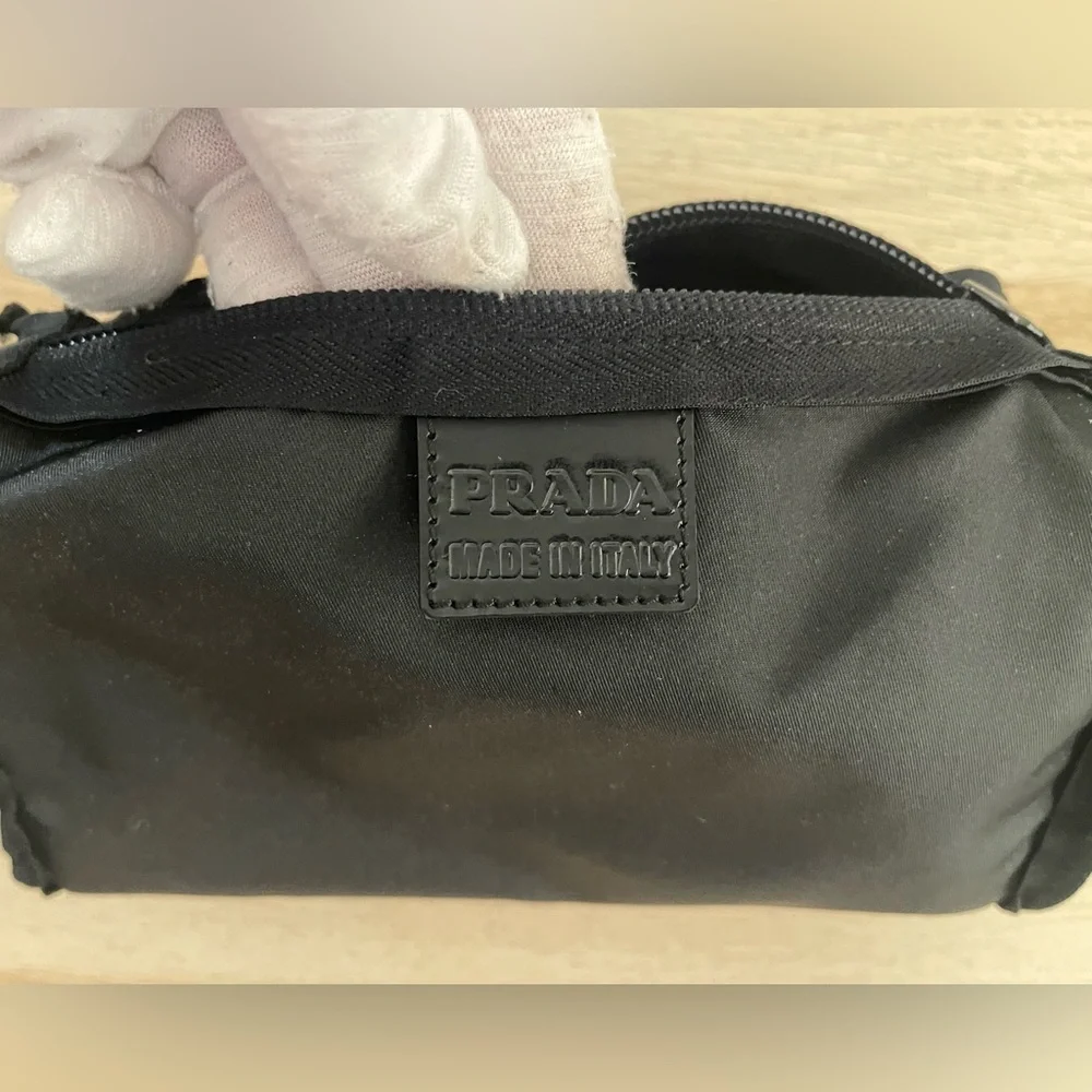 Authentic Prada Black Nylon Pochette crossbody bagl - Picture 8 of 9